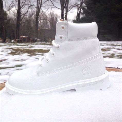 white timberlands omg so need these white timberland boots timberland boots women womens boots