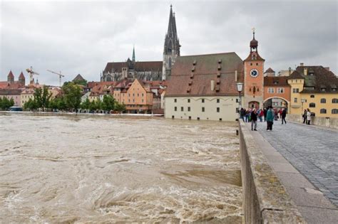 Hochwasser In Regensburg Nachrichten Bayern Augsburger Allgemeine