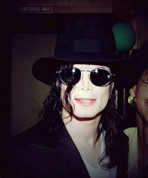 Pin By Lisa 😉 Burgos On Michael Jackson ♡♥♡♥♡♥ Michael Jackson