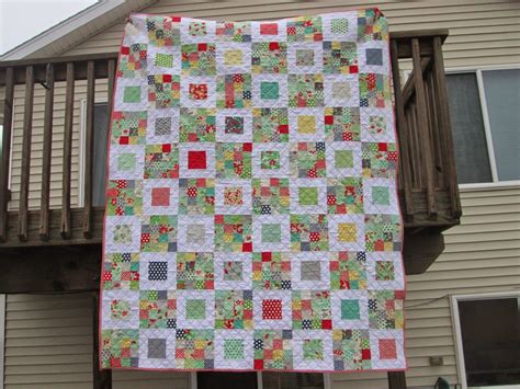 That's Sew Julie: April Showers Quilt Finish | How to finish a quilt, Quilts, Quilt making
