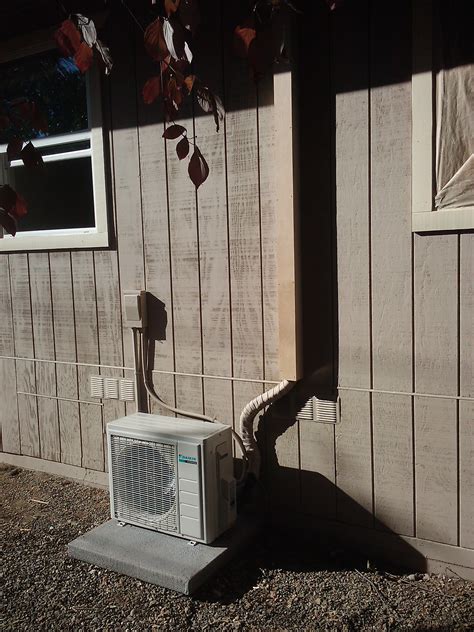 Sacramento Homeowner Install Daikin Ductless Mini Split Heat Pump