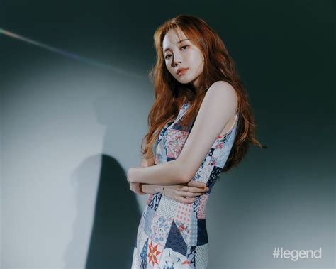 Yura Girls Day Legend Magazine May Issue ‘22 Korean Photoshoots