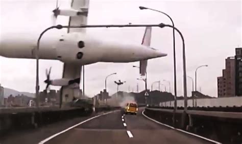 Top 15 Shocking Plane Crash Videos Crashes Caught On Camera And Gopro