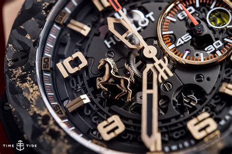 First photos of the hublot classic fusion ferrari gt watch. Hublot Big Bang Ferrari King Gold Carbon - Hands-on Review