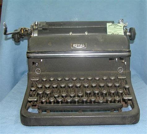 Antique Royal Typewriter 1615 On Mar 30 2022 Bakers Antiques And