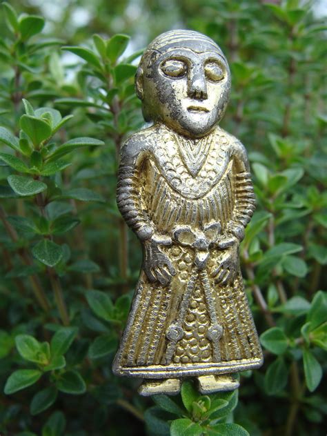 Gilded Female Figurine Illuminates Viking Garb The History Blog