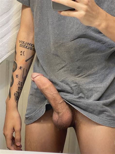 Tiktoker Famoso Clay Longs Nu E Gozando Foto De Penis