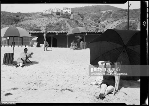 Malibu Beach House Photos And Premium High Res Pictures Getty Images