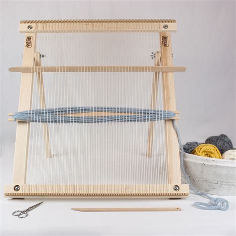 20 Inch Weaving Frame Loom With Stand The Deluxe Beka