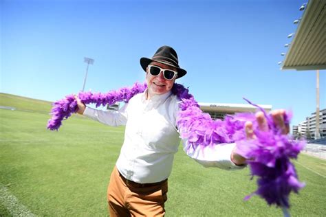 Elton Johns Once In A Lifetime Tour To Boost Wollongongs Tourism