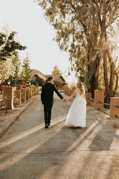 Outdoor Wedding Photo Shoot