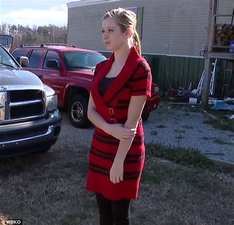 Kentucky Girl Claims Edmonson County High School Forced Her To Get On