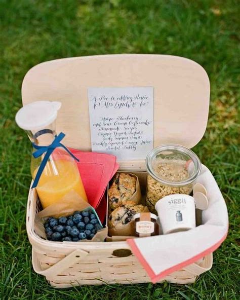 Rustic Outdoor Picnic Wedding Ideas 2 Hi Miss Puff