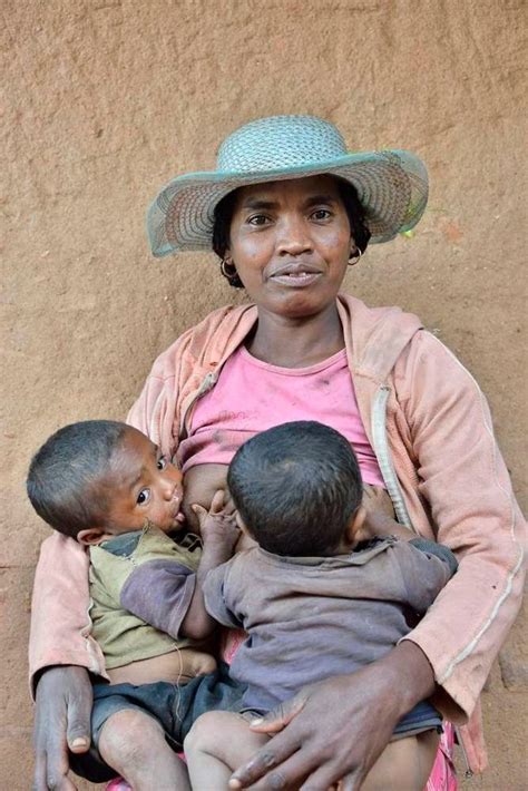 Panoramio Photo Explorer Madres Amamantando Lactancia Materna Maternidad
