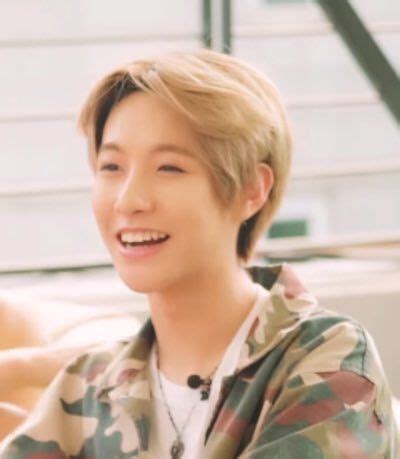Xem thêm ý tưởng về chèo thuyền, knock knock, mamamoo. #renjun (With images) | Nct dream, Nct, Always smile