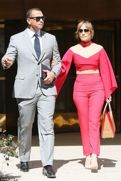 Jennifer Lopez And Alex Rodriguez Step Out In Nyc Daily Mail Online