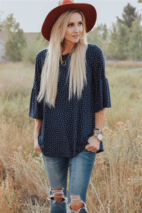 Polka Dot Ruffle Sleeve Top | Hipster outfits, Hipster outfits fall, Modest winter outfits