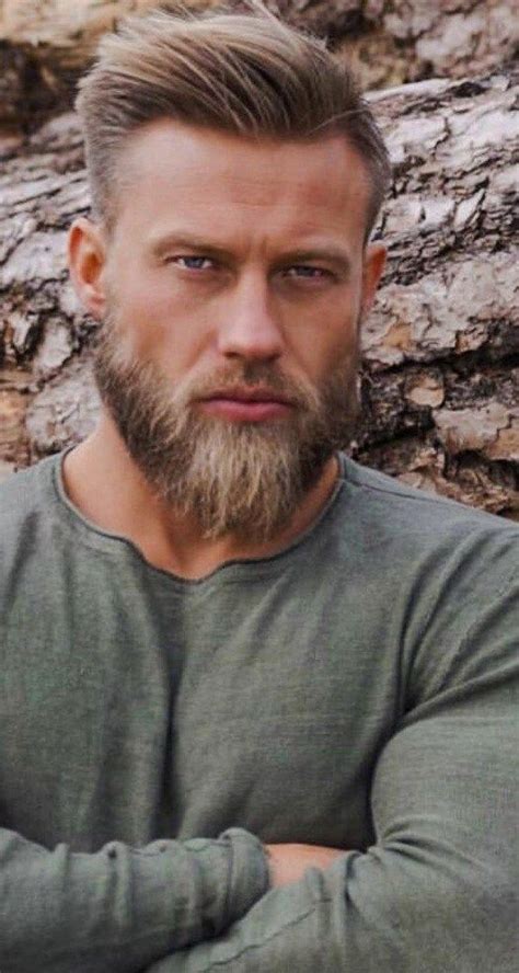 Short Beard Long Goatee Styles Ducktail Beard Styles In 2020