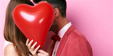Hati Hati Ciuman Bibir Ternyata Bisa Menularkan Berbagai Penyakit