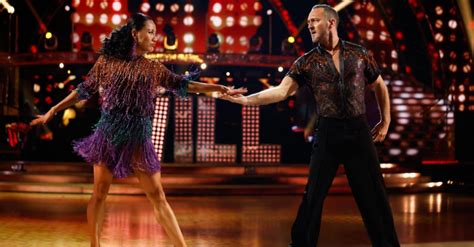 Strictly Come Dancing First Live Show Sees Viewing Numbers Fall