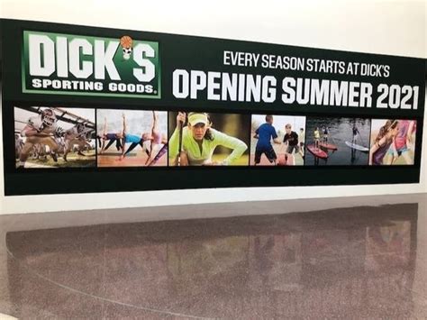 Dicks Sporting Goods Marks Grand Opening At Chicago Ridge Mall Oak Lawn Il Patch
