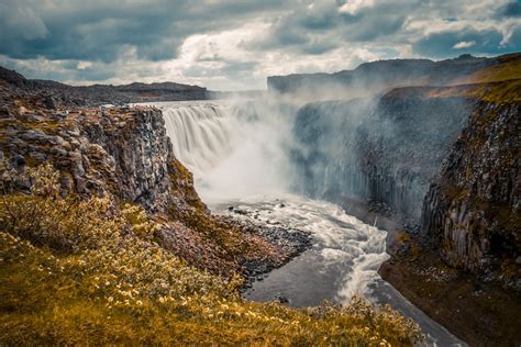 Top 10 Best Waterfalls In Iceland Buubble