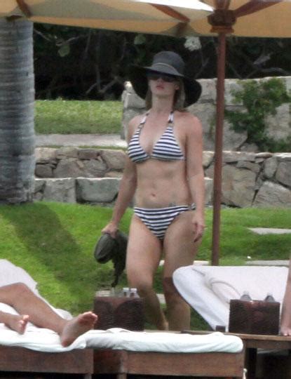 What Plastic Surgery Has Jennie Garth Gotten Body Measurements And