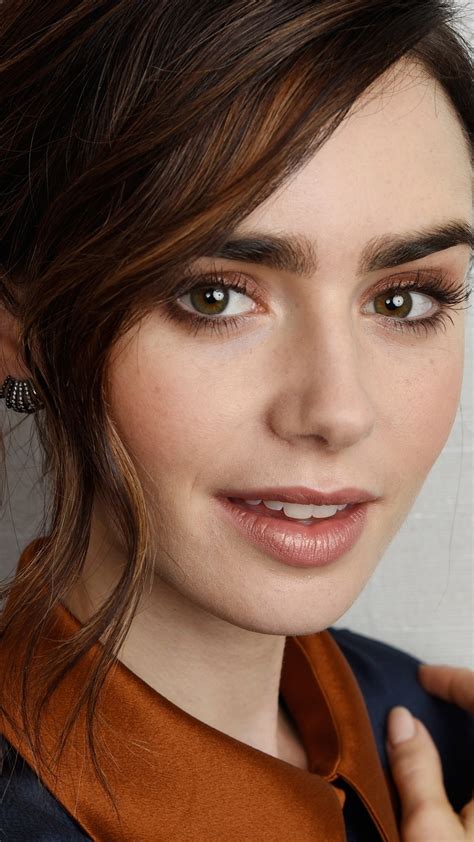 Lily Collins Wallpaper 86 Images