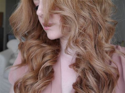 When it comes to going strawberry blonde, your options aren't limited. WELLA Strawberry Blonde vs. L'OREAL Strawberry Blonde ...