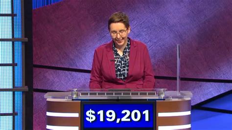 'Jeopardy!' Contestant Shocks Fans By Predicting Her 