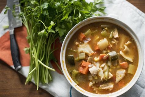 How many calories are in beef stew with potato? How Many Calories are in Homemade Vegetable Soup ...