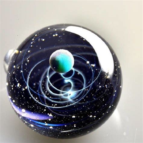 Universos Em Miniatura A Arte Em Vidro De Satoshi Tomizu Glass