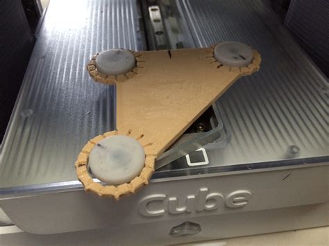 Cubify 3d Printing Fans And Fun Taming Leveling With A Level Dial Tool