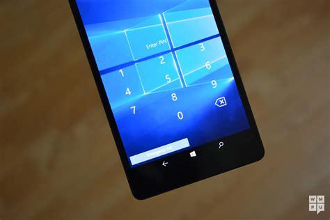 Microsoft denies Lumia 950 XL withdrawn due to issues 