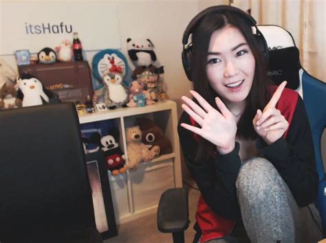Top 10 Highest Paid Female Professional Gamers