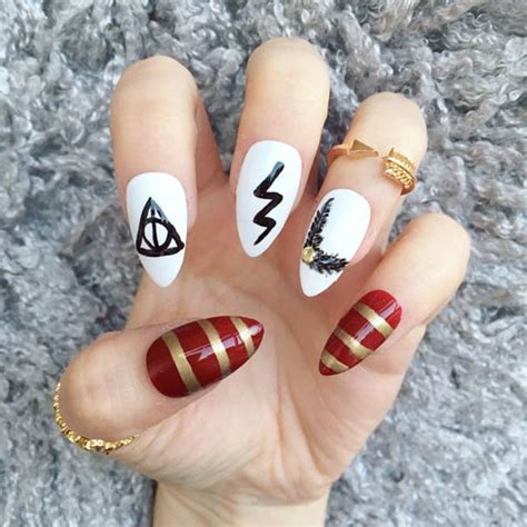 Our gallery features the best nail art ideas for 2016. Perfect Cool Nail Designs Ideas | NailDesignsJournal.com