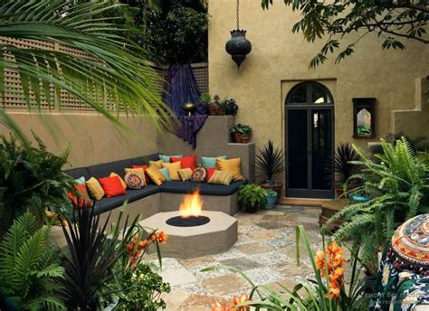 25 Modern Backyard Ideas To Create Beautiful Outdoor Rooms In Moroccan