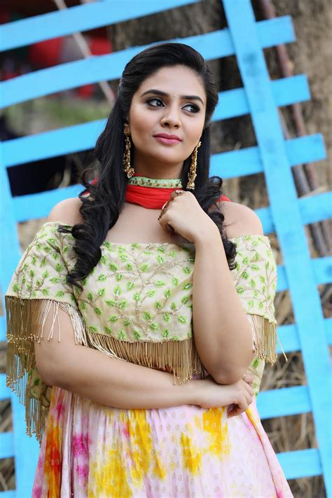 Actress Srimukhi Latest Photoshoot Hd Pics Moviegalleri Net