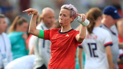 Megan Rapinoe A Profile Of The Us Womens Co Captain Bbc News