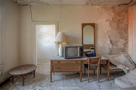 Abandoned Hotel Time Capsule From 1980s Freaktography