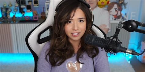 Pokimane Becomes Latest Victim Of Hot Mic Bug While Playing Valorant Why Did She Apologize