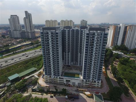 Students staying at sunway monash residence have expressed their frustrations about the new wifi. Sunway Monash Residence