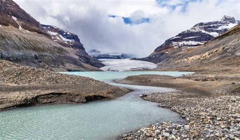 Tips For Hiking To Saskatchewan Glacier In Banff Forever Karen