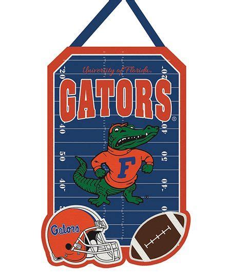 Elevate your selection of drinkware by adding this striking 12oz. Florida Gators Door Décor | zulily | Wall banner, Florida ...