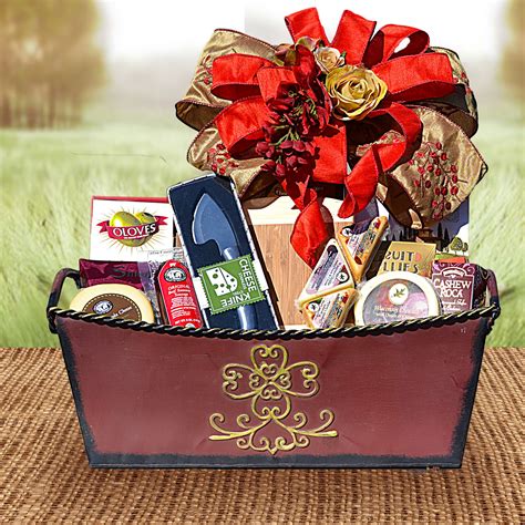 The massive stock of online unique gifts that you can find on the site is of optimal quality and is a perfect fit for any kind of. This premium gourmet basket includes our best gourmet ...
