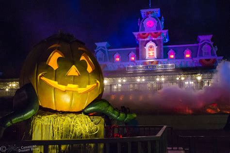 Mickeys Not So Scary Halloween Party Guide 2020 Scary Halloween