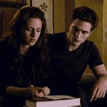 Bella And Edward GIFs Tenor