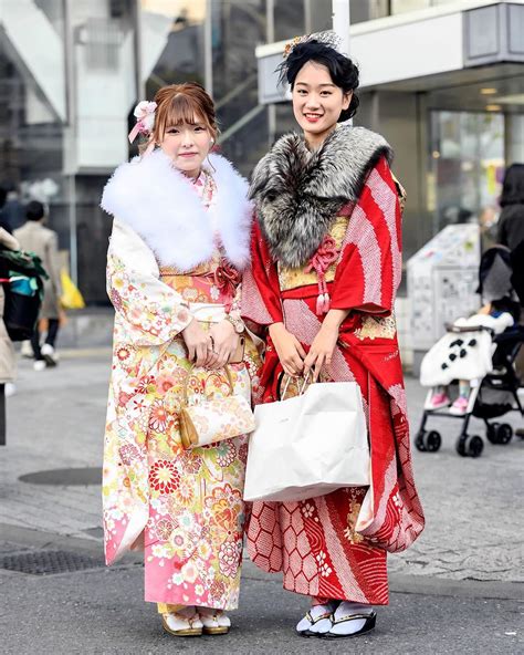 tokyo-fashion-traditional-japanese-furisode-kimono-on-the-streets-of