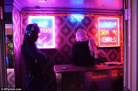 Hundreds Of Police Raid Brothels Sex Shops And Lap Dancing Clubs In Soho In Crackdown On Drugs