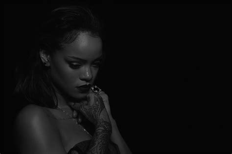 Watch Rihannas Shadowy Kiss It Better Video Spin